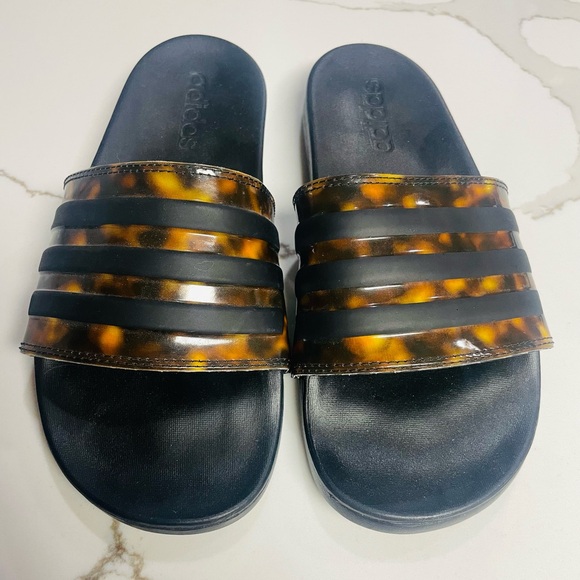 Adidas Tortoise Shell Adilette Comfort Slide 7 - Picture 1 of 5